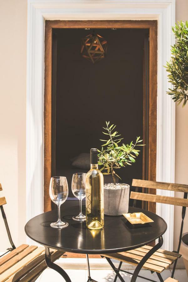Stone House Near Acropolis - Living Stone Diamond Apartment Athens Luaran gambar